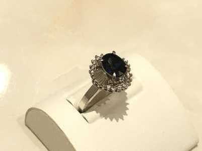 宝石買取　リング Pt900 サファイア 